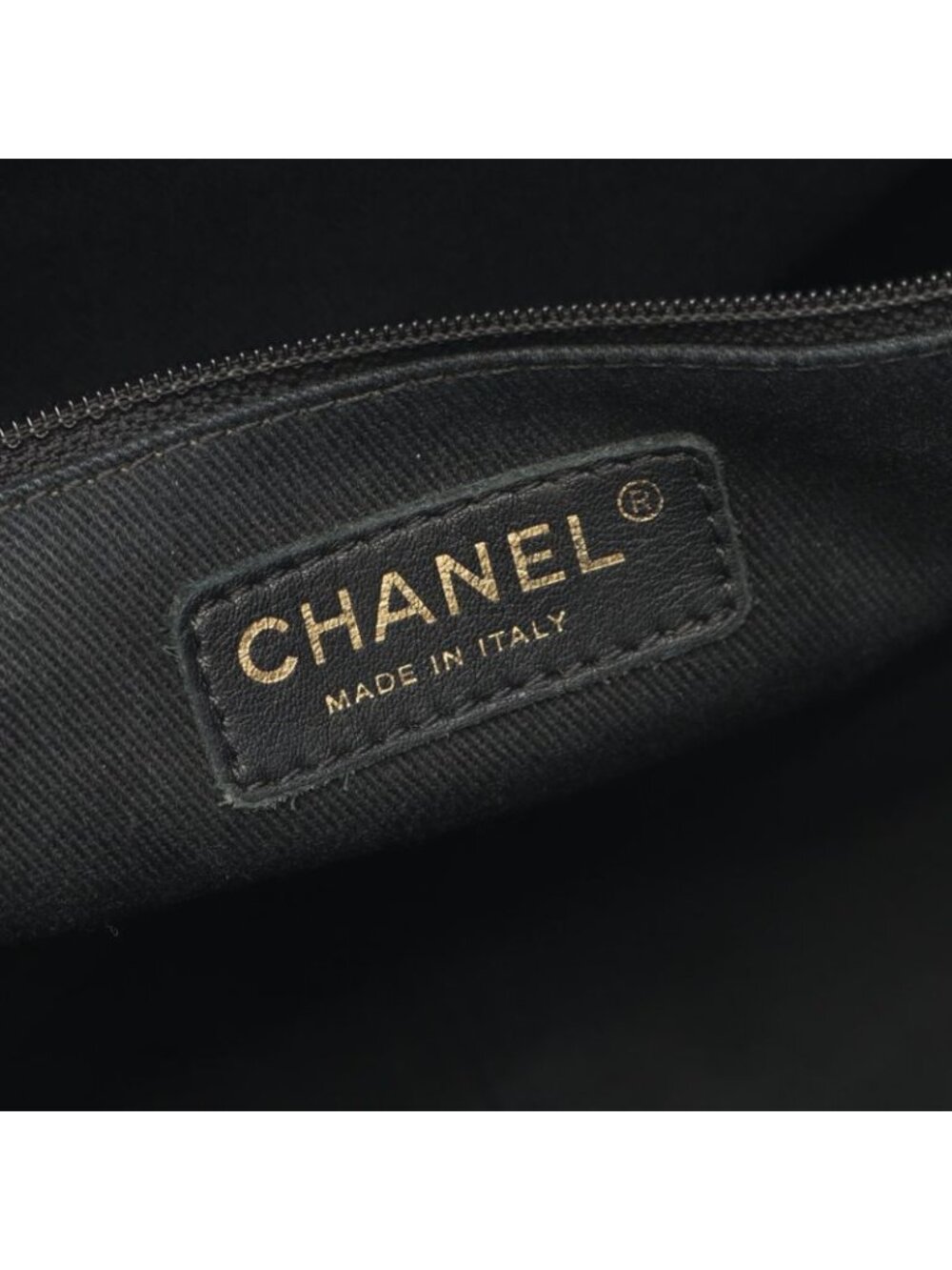 Chanel Tote Quilted Black Caviar Leather CC Logo - Picture 4 of 9